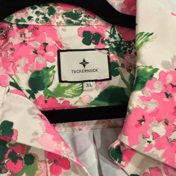 Tuckernuck Gossamer Pink
Hydrangea Callahan
Shirt Dress, NWOT, XL - Picture 4 of 5